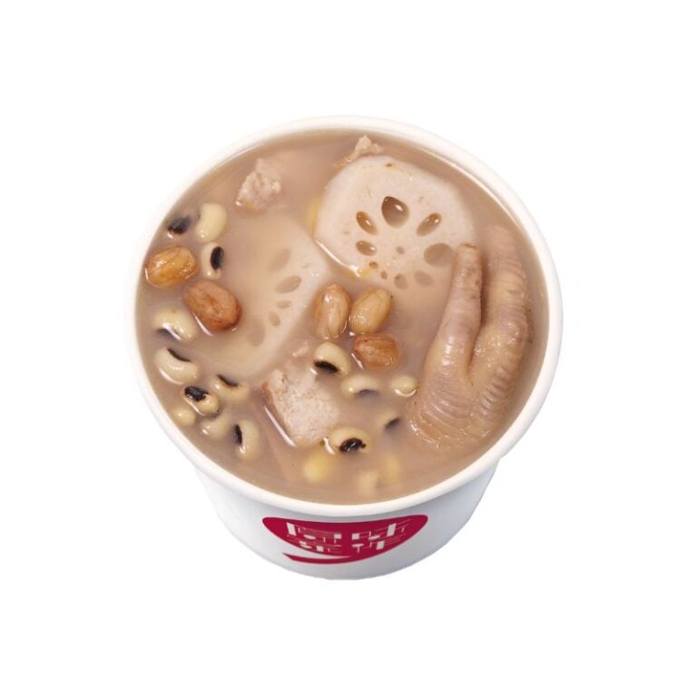 花生眉豆雞腳瘦肉湯